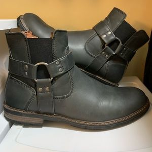 Men’s Faux Leather Boots Grey sz10 - Jeffrey Tyler